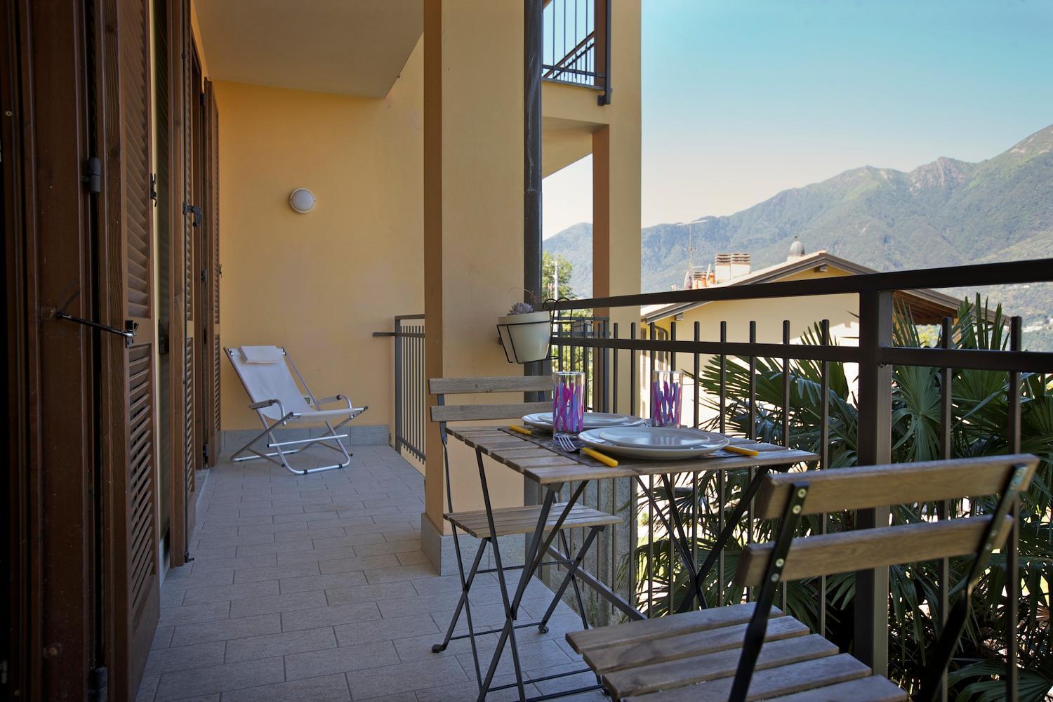 Pino Lago Maggiore Residenz La Fonte Studios מראה חיצוני תמונה