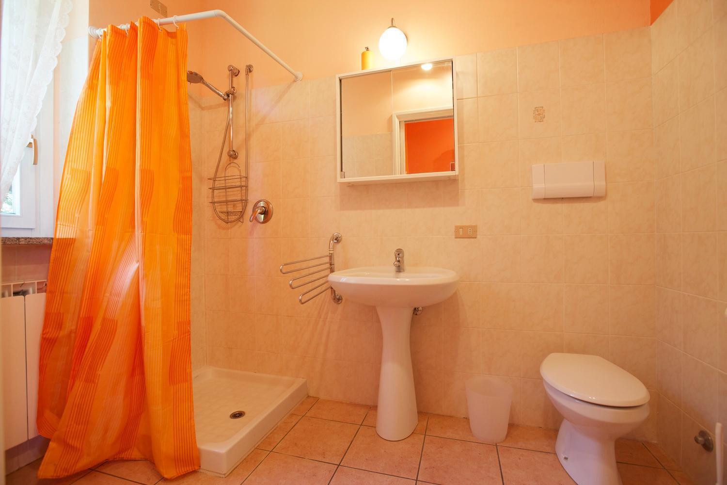 Pino Lago Maggiore Residenz La Fonte Studios חדר תמונה