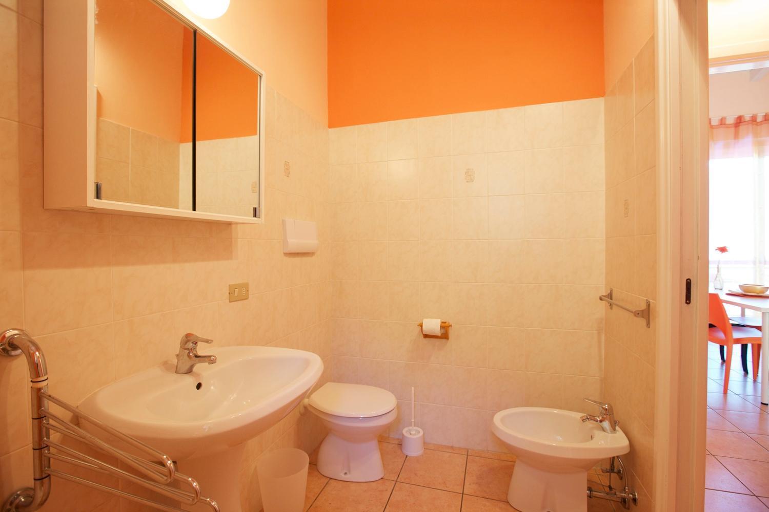 Pino Lago Maggiore Residenz La Fonte Studios חדר תמונה