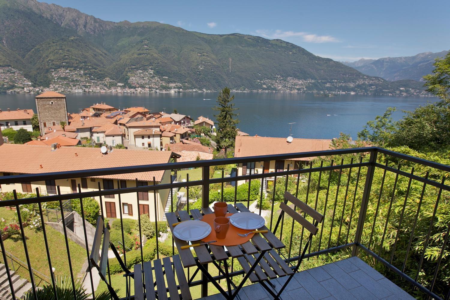 Pino Lago Maggiore Residenz La Fonte Studios חדר תמונה